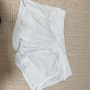 Womens never worn Lululemon shorts! In amaizng condition!